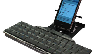 Jailbroken iPhones Get Support for Bluetooth Keyboards